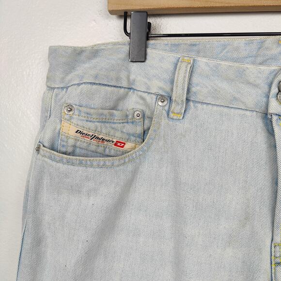 Vintage Y2K Diesel Boot Cut Jeans Men 36 Light Wash Kendrick Lamar Made in Italy - Picture 2 of 11